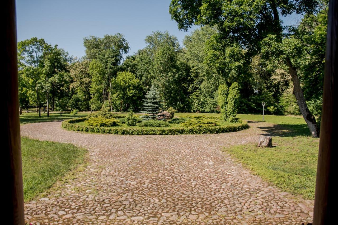 Hotel Dwor Woskrzenice Biała Podlaska Exteriér fotografie